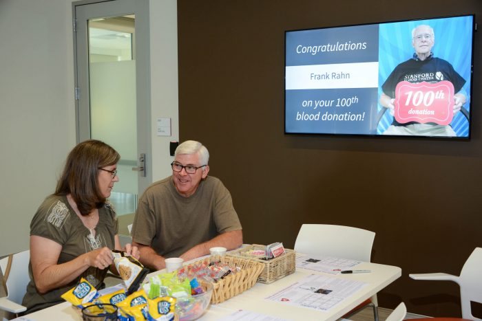 Digital recognition display celebrating Frank Rahn's 100th blood donation